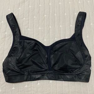 Lululemon TaTa Tamer Black Bra - 36DD